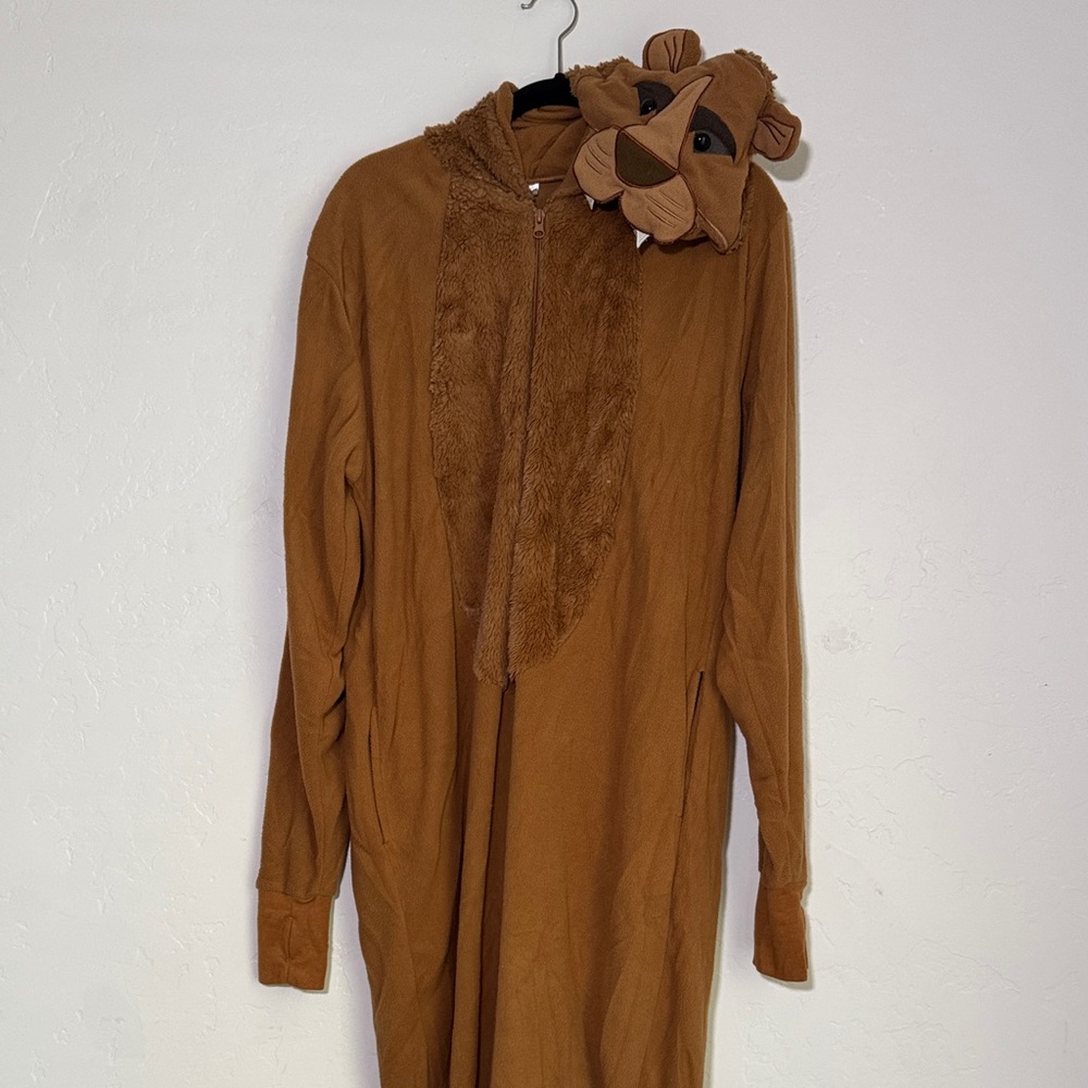 2 adult lion costume - Spirit Hooded Onesies